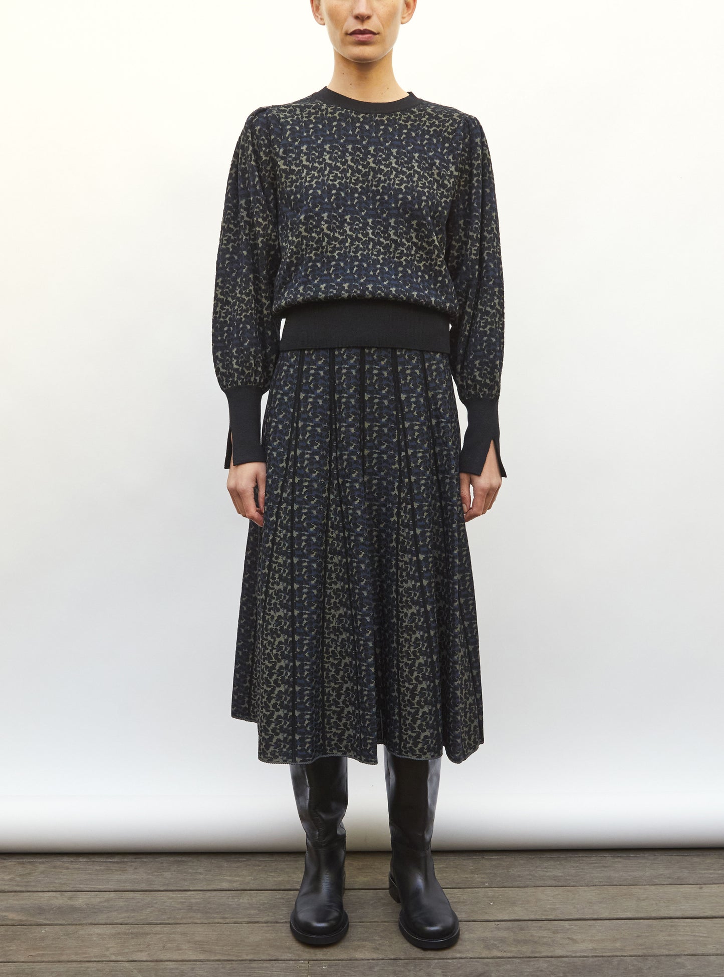 Molli Feline Knit Skirt in Leopard Jacquard