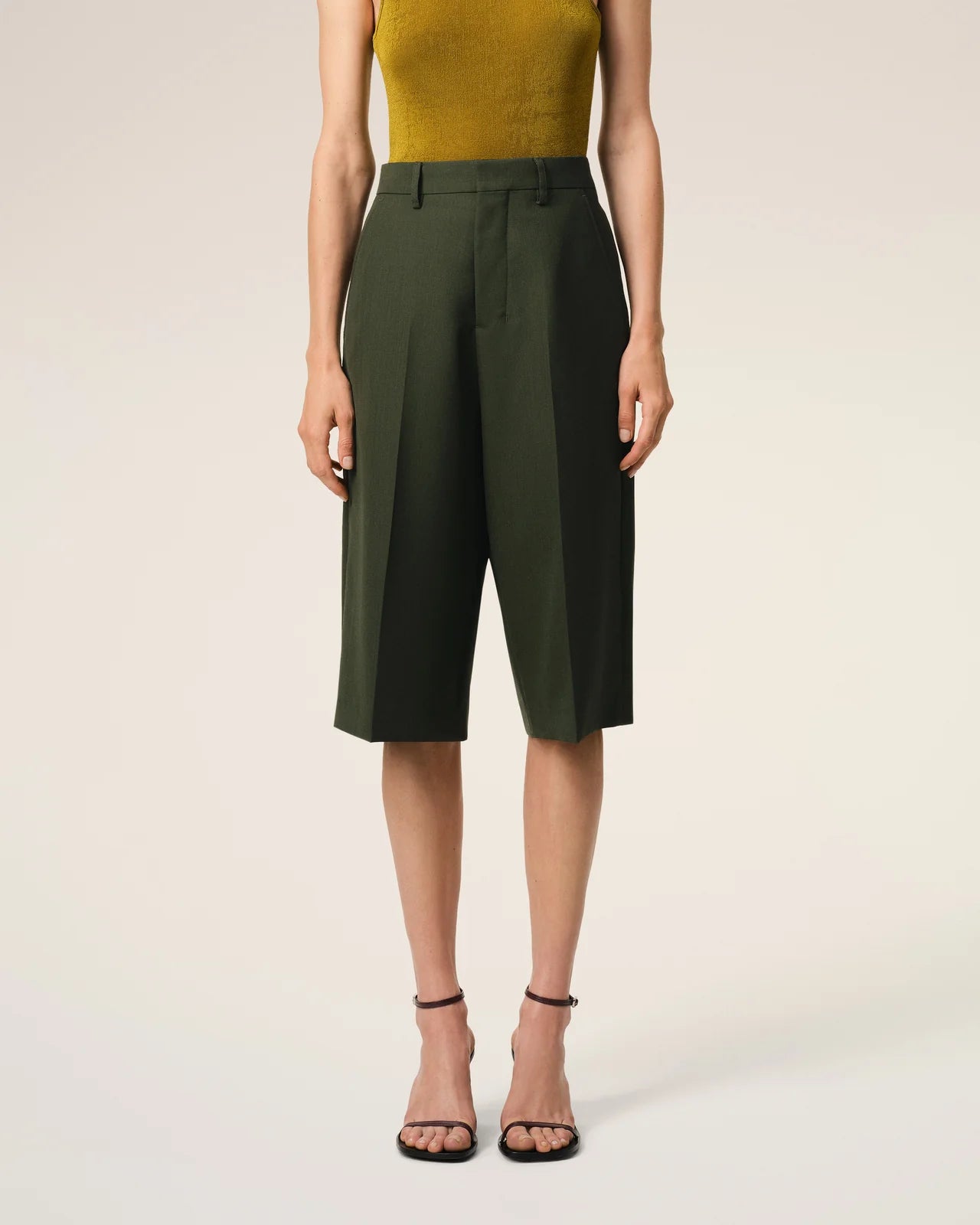 Ami Green Wide Bermuda