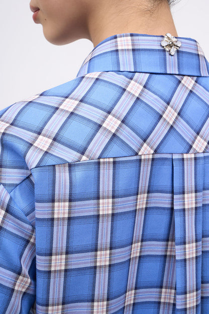 Close-up of the collar and shoulder of the Paul & Joe Carat blue checked shirt