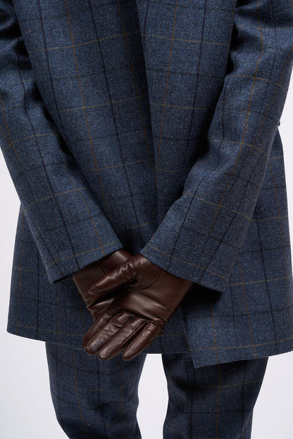 Detail of the flap pocket on the Paul & Joe Milton blue plaid jacket
