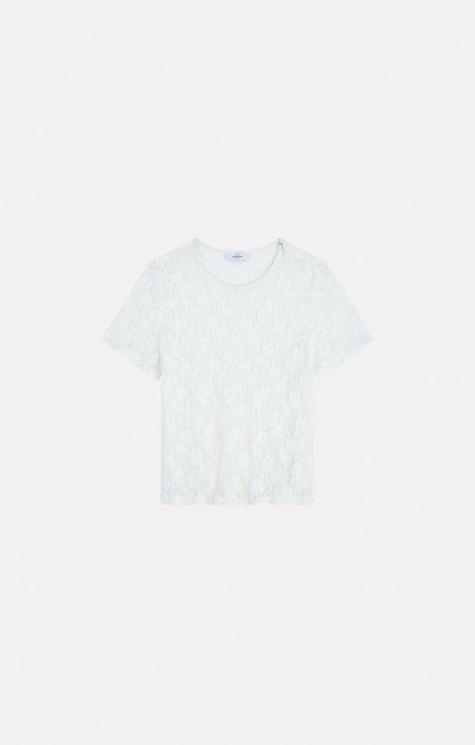 Front view of the Roseanna Kirsten oversized lace t-shirt in white