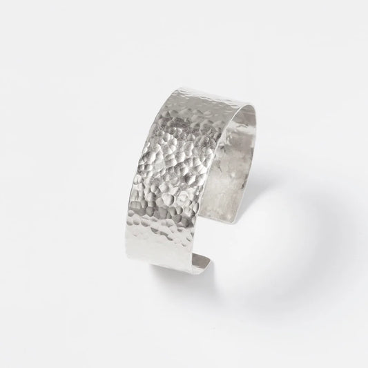 Par Coeur Martele Cuff Silver - 2cm