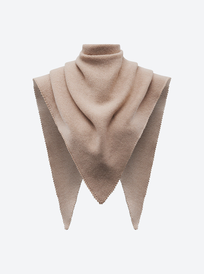 Molli Frais muesli garter-stitch triangle scarf in merino wool and cashmere, second view
